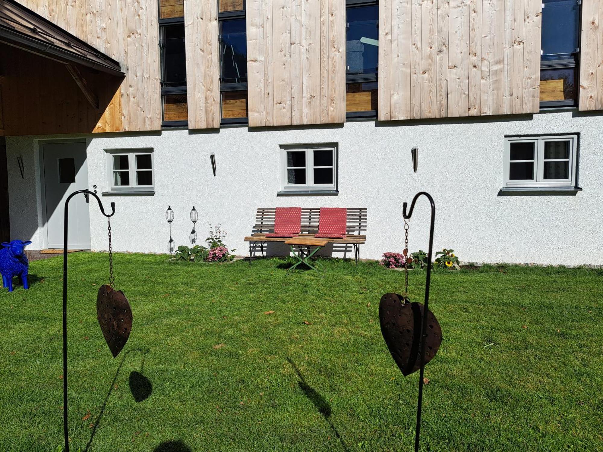 Neu! Ferienwohnungen Im Lueftlmalereck, Hennalahaus Oberammergau Ngoại thất bức ảnh