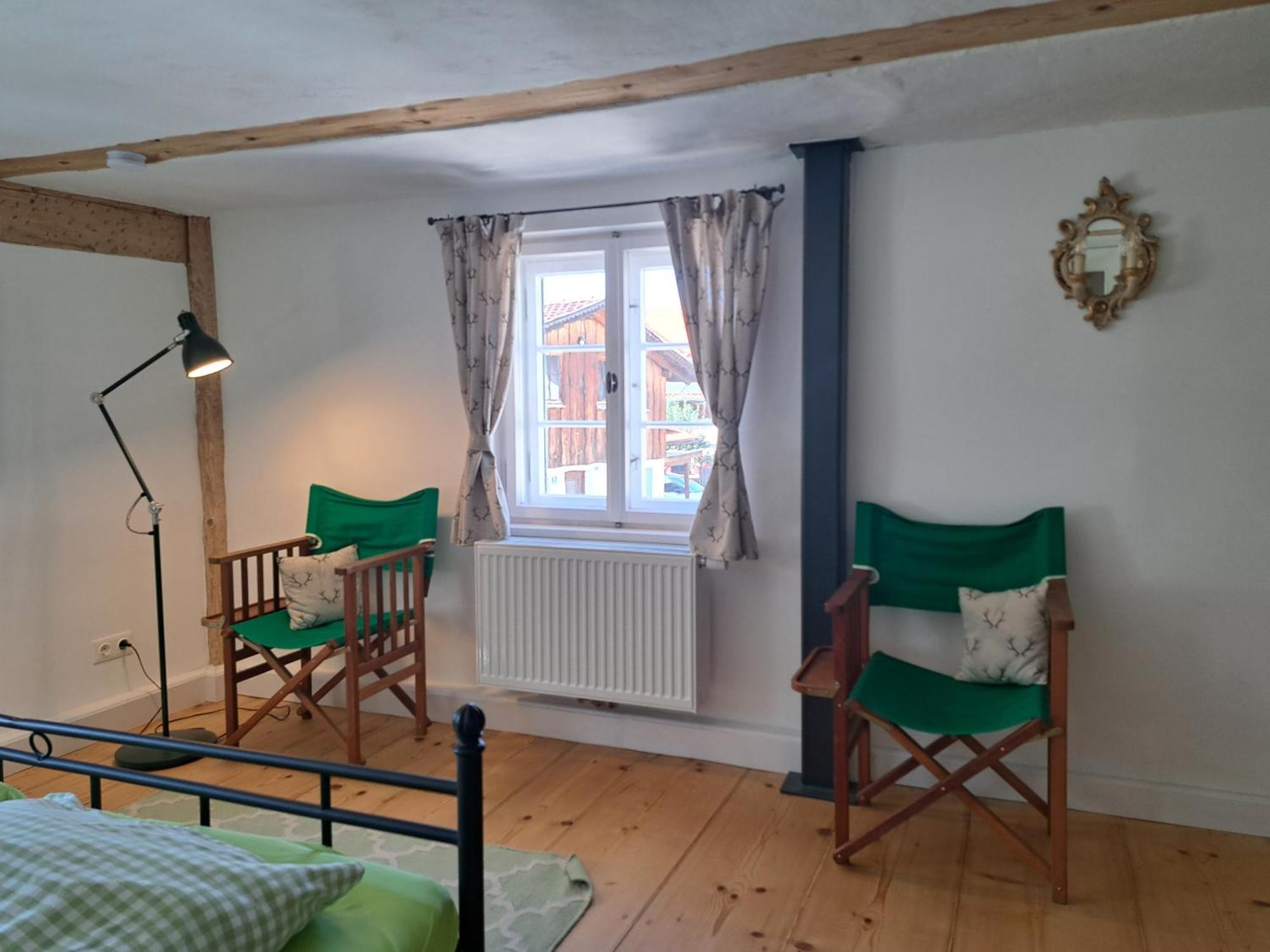 Neu! Ferienwohnungen Im Lueftlmalereck, Hennalahaus Oberammergau Ngoại thất bức ảnh