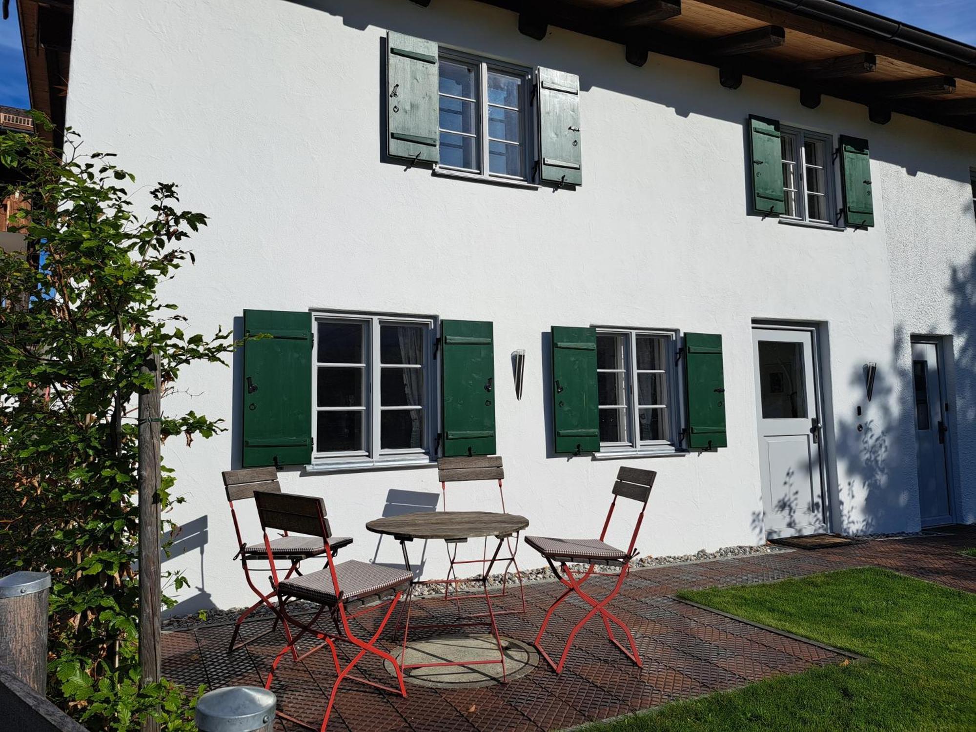 Neu! Ferienwohnungen Im Lueftlmalereck, Hennalahaus Oberammergau Ngoại thất bức ảnh