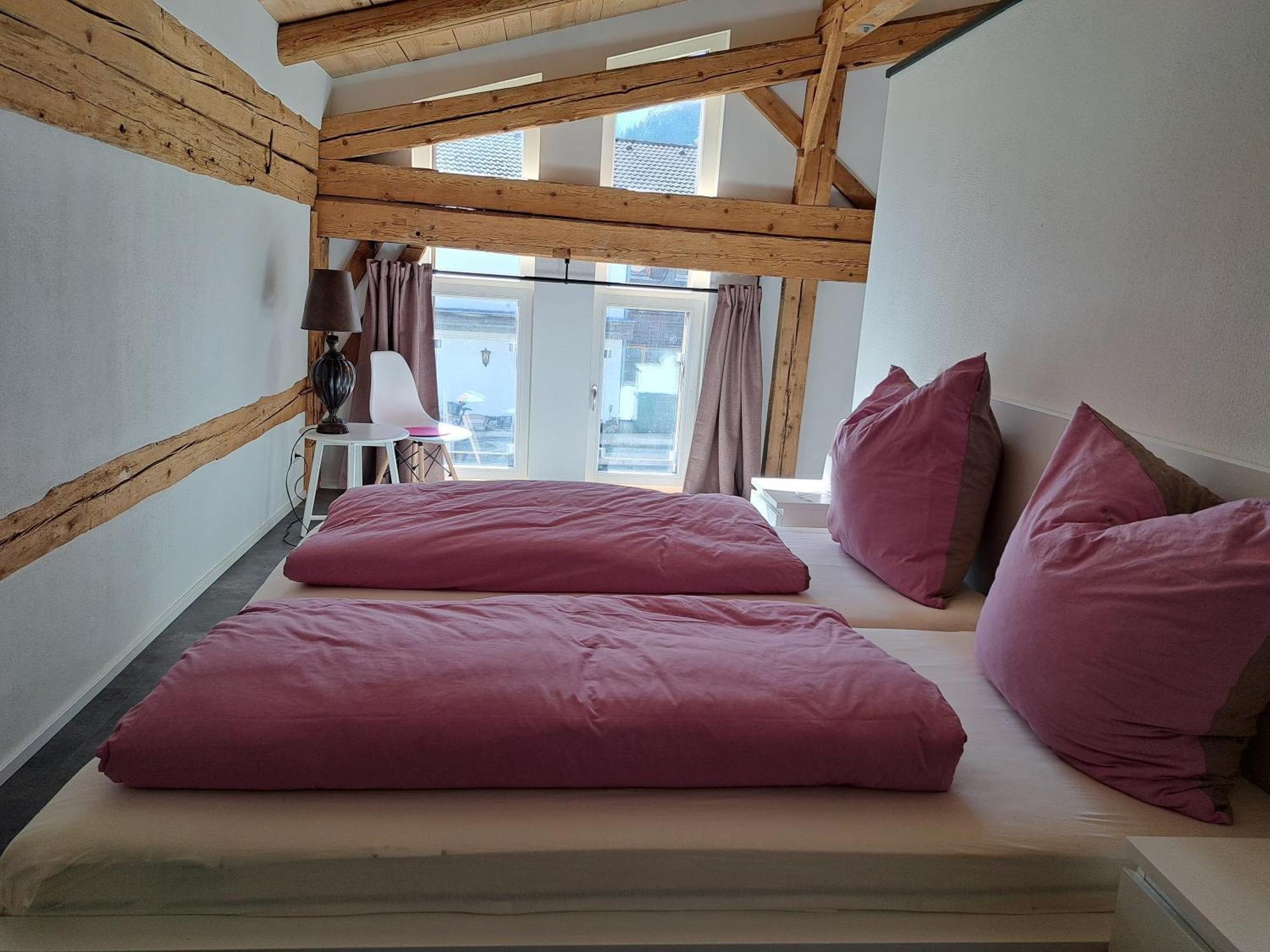 Neu! Ferienwohnungen Im Lueftlmalereck, Hennalahaus Oberammergau Ngoại thất bức ảnh
